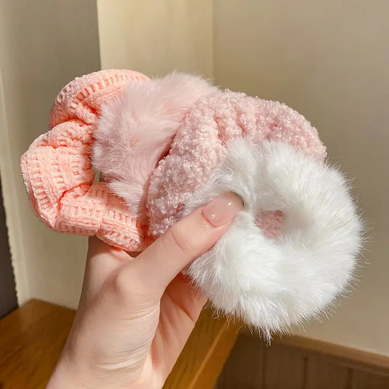 Set 7 Scrunchies - Roze - Lichtroze - Wit - Pluche - Teddy - Goede Kwaliteit - Leuk Als Cadeau