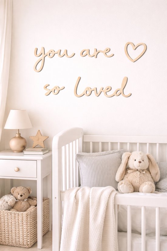 Vavida - Houten Wanddecoratie - You are so loved - Hartje - Kinderkamer - Babykamer