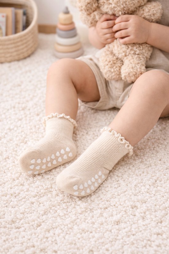 Vavida Anti Slip Sokken 1-3 Jaar - 5 Paar Peuter Sokken met Hartjes Grip - Antislip Sokken Baby - Beige - Roze - Wit